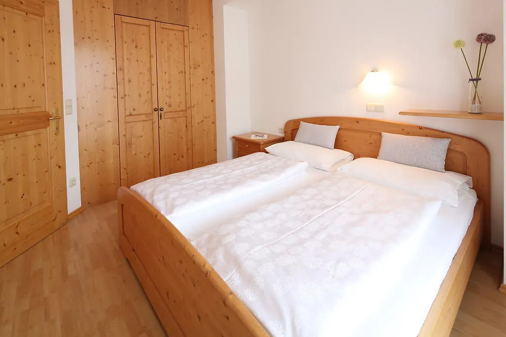 Residence Rose-1